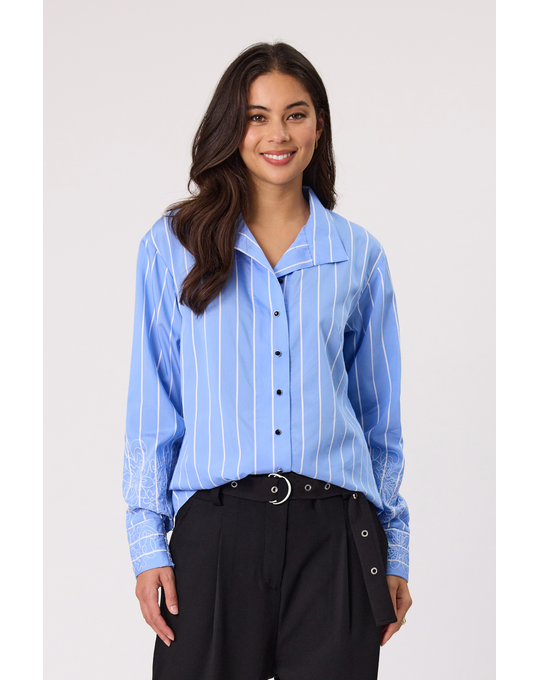 DESIGN NATION MUSE SHIRT