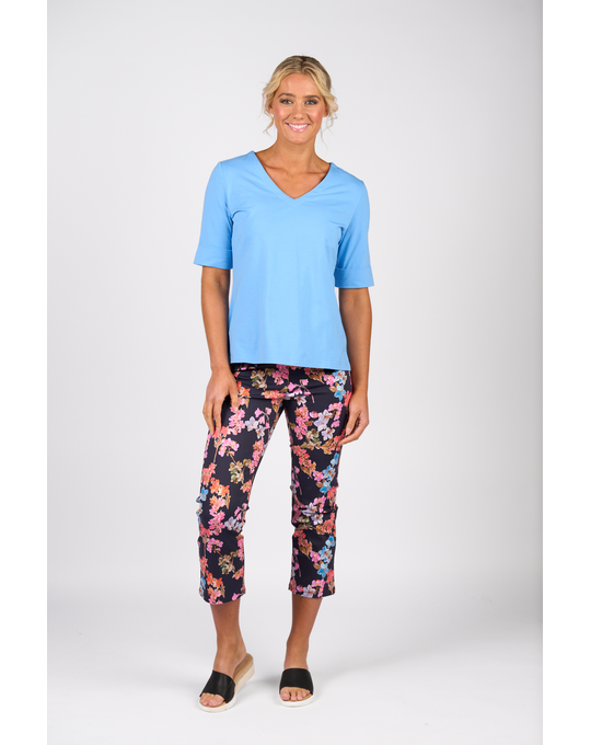 VASSALLI V NECK TOP