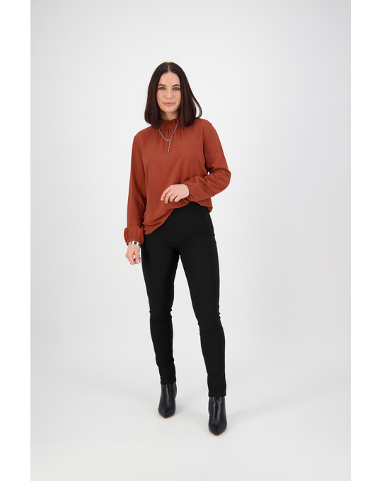 VASSALLI SKINNY LEG EMBOSSED PULL ON PANT